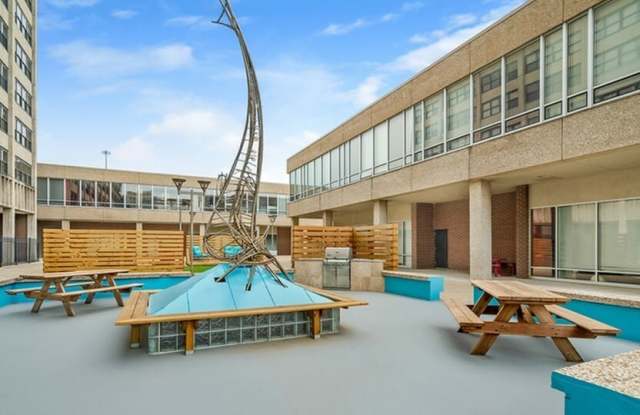 Student Housing - Gateway on Grand