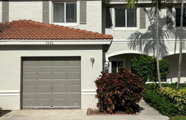 5606 Crossing Rocks Court