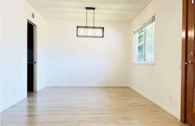 24124 Highlander Road