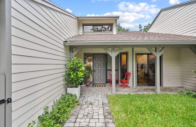 13324 Bedford Mews Court