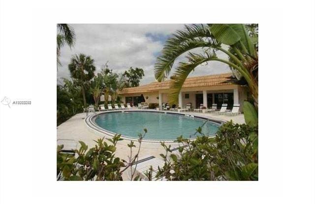 12 NE 19 CT - 12 NE 19 Ct, Wilton Manors, FL 33305