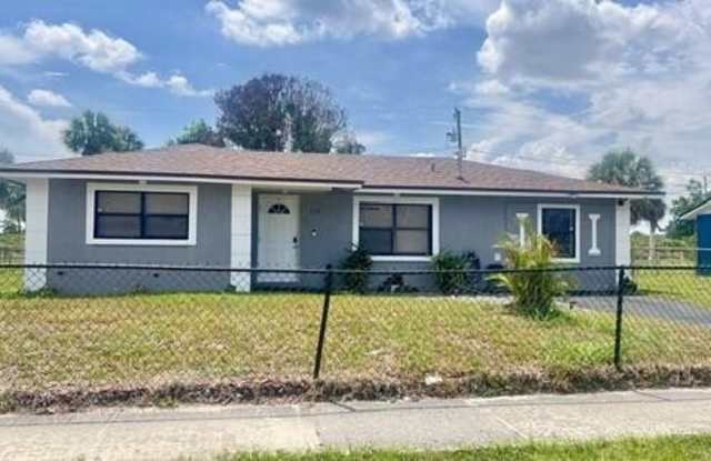 113 Hilton Drive