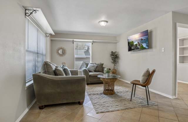 7617 Stone Crop LaneBEDROOM 2C - 680304https://livehomeroom.com/7647