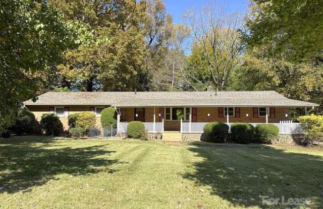 Photo of 7045 Ridge Lane Road