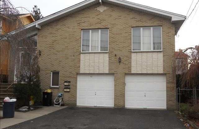 40 West Ruby Avenue