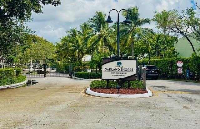 3105 Oakland Shores Dr