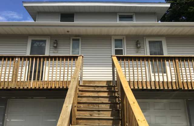 Photo of Large 2 Bdrm/2 Bath Condo 1 mile from Lake Michigan