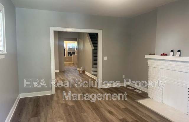 Photo of 1084 E 16Th Ave