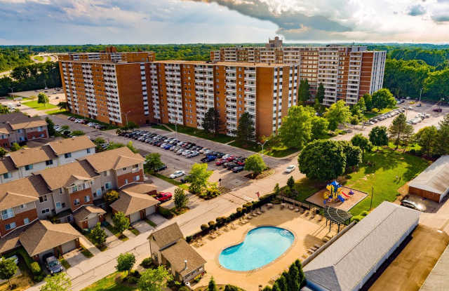 Pine Ridge Apartments