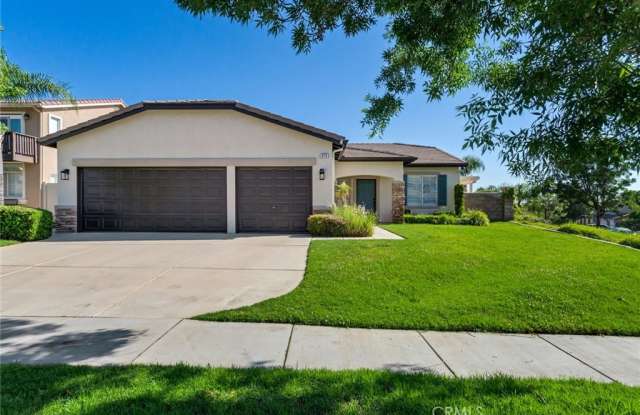 975 Quiet Harbor Lane