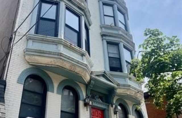 Photo of 219 PARK AVE