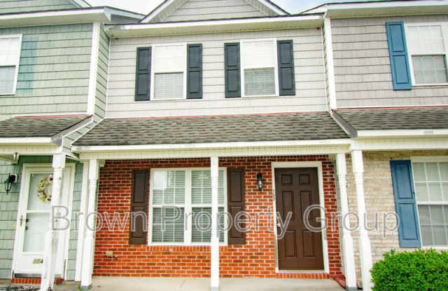 102 Springwood Dr
