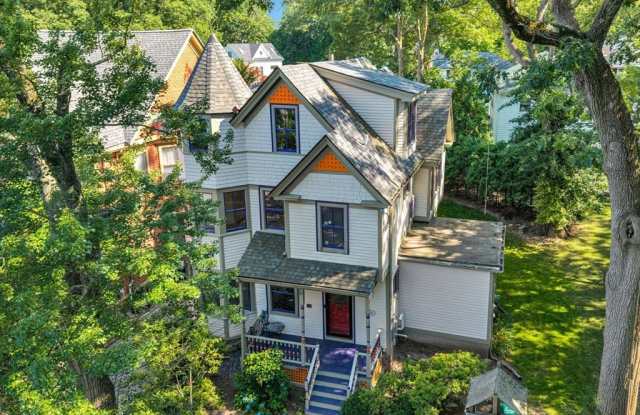 20 Albion Pl