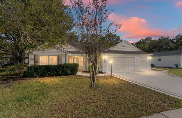 1205 BOWER LANE
