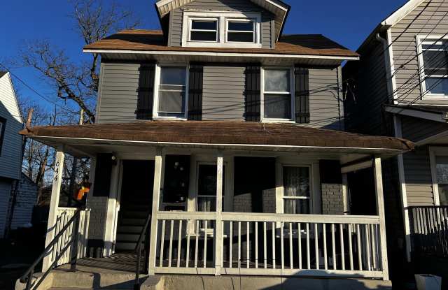 644 Church Street unit: 2