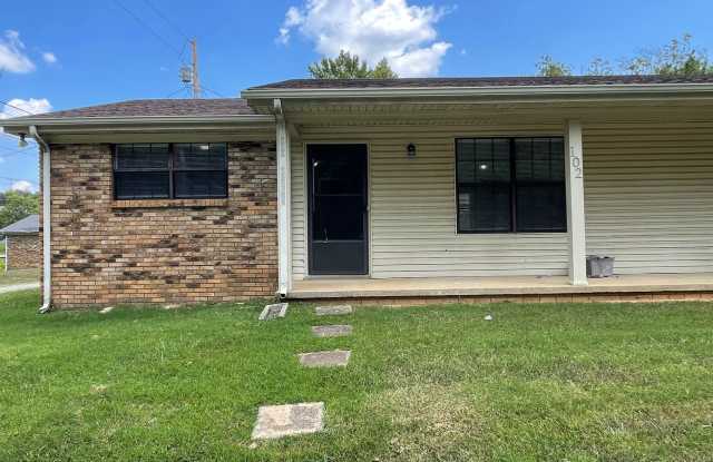 Photo of 2 Bedroom 1 Bathroom duplex in Dickson