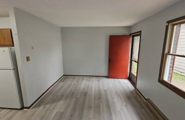 31 1/2 Elm Street unit: C1