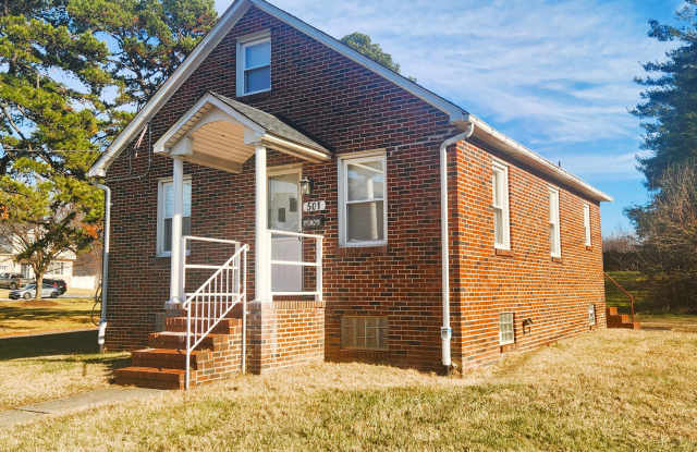 501 Middle River Rd