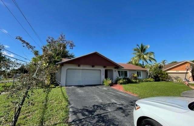 Photo of 6802 SW 34th Ct