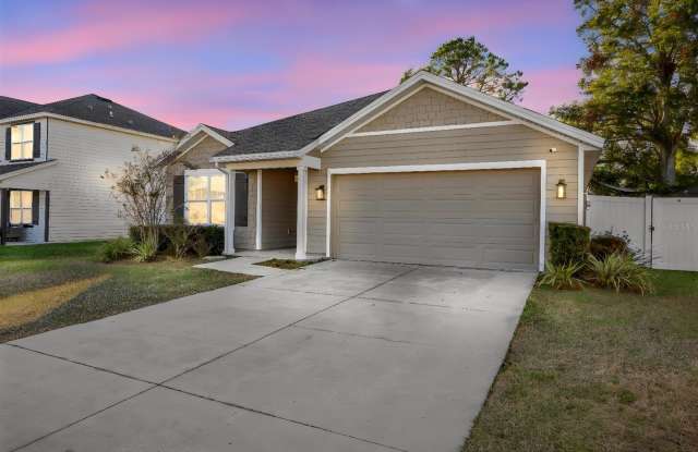896 NW 253RD Drive
