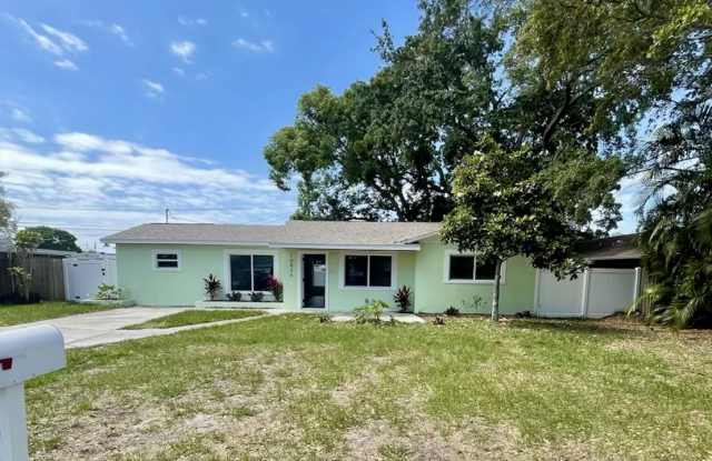 10836 60th Avenue North - 10836 60th Avenue North, Pinellas County, FL 33772