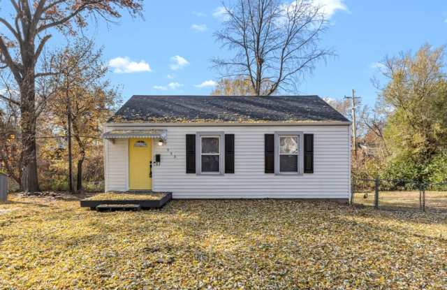 Photo of 963 Collier Place