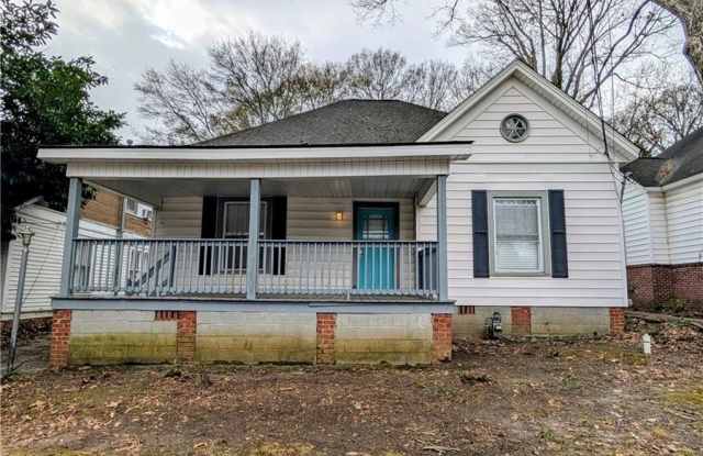 Photo of 1716 Thompson Avenue