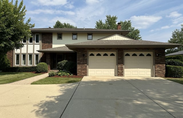 305 Mendon Lane - 305 Mendon Lane, Schaumburg, IL 60193