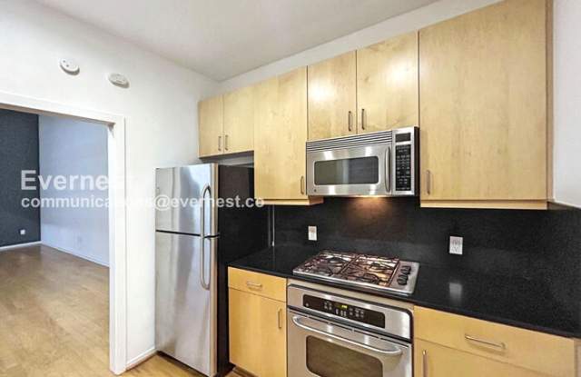 415 South Front Street