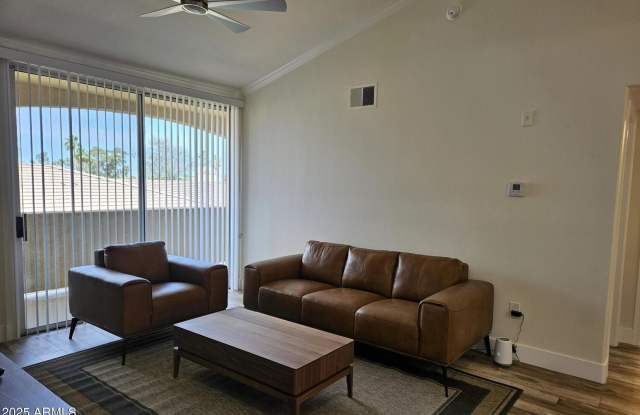 2134 E broadway Road