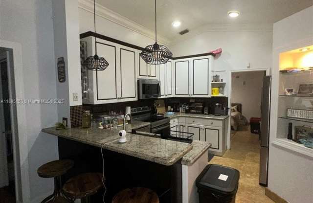 4314 Mahogany Ridge Dr