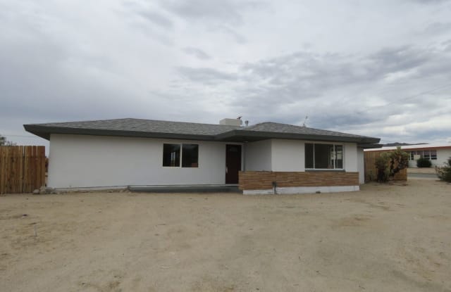 6739 Sage Ave - 6739 Sage Avenue, Twentynine Palms, CA 92277