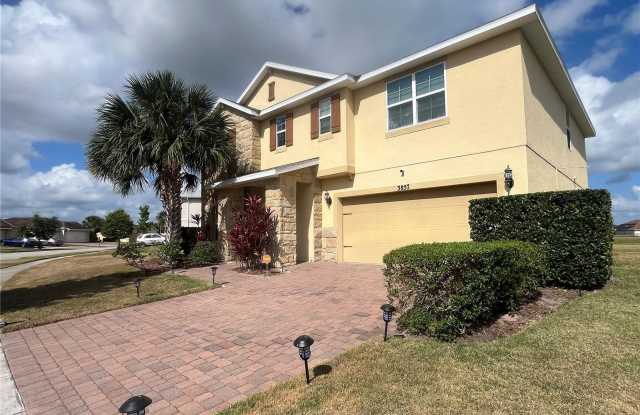 3857 GULF SHORE CIRCLE