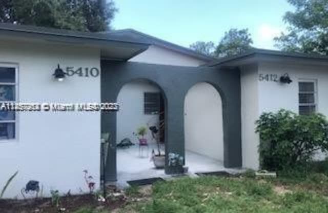 5410 SW 25th Ave - 5410 Southwest 25th Avenue, Dania Beach, FL 33312