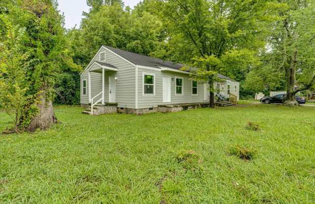 Spacious 1-Bedroom in Convenient Chattanooga - $1060