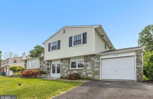 608 WARWICK ROAD - 608 Warwick Road, Bucks County, PA 19030