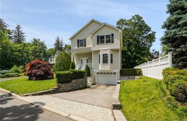 90 Old Mamaroneck Road