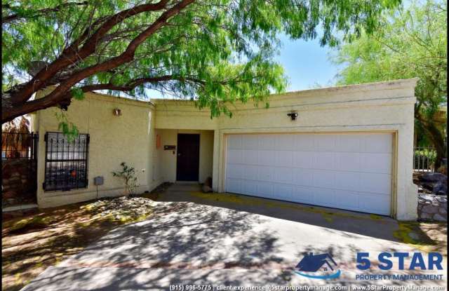 3204 Canyon Point Lane