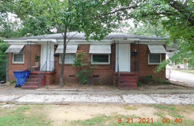 1 bedroom 1 bath apartment Water paid - 3801 Jenny Lind Road, Fort Smith, AR 72901