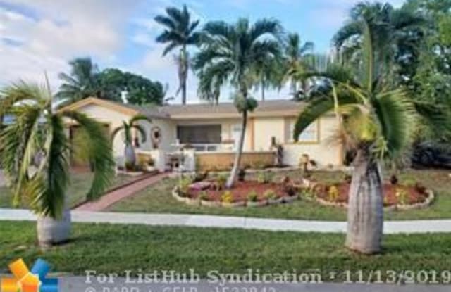 3939 NW 36th St - 3939 Northwest 36th Street, Lauderdale Lakes, FL 33309