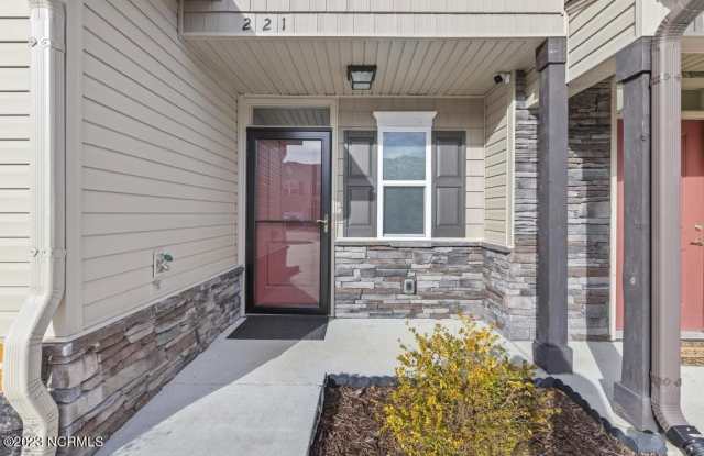 221 Boyington Place Road