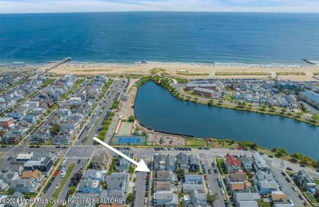 48 1/2 Cookman Avenue - 48 Cookman Avenue, Ocean Grove, NJ 07756