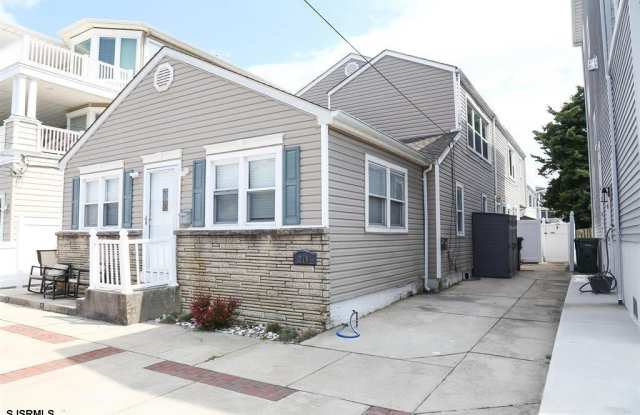 219 S 4th Street