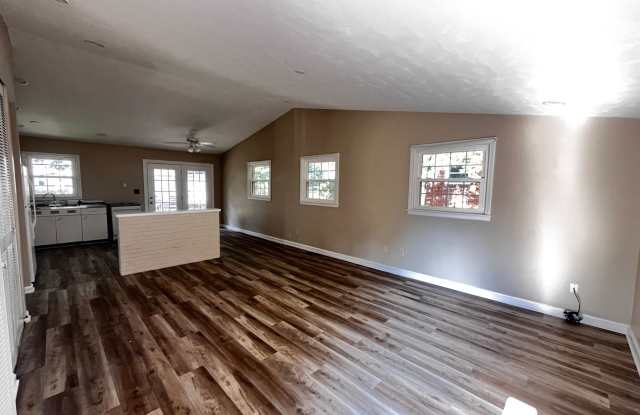 Wonderful 3 Bed and 1.5 Bath Ranc-Style Home