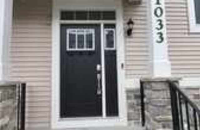 Photo of 1033 Atterberg Road