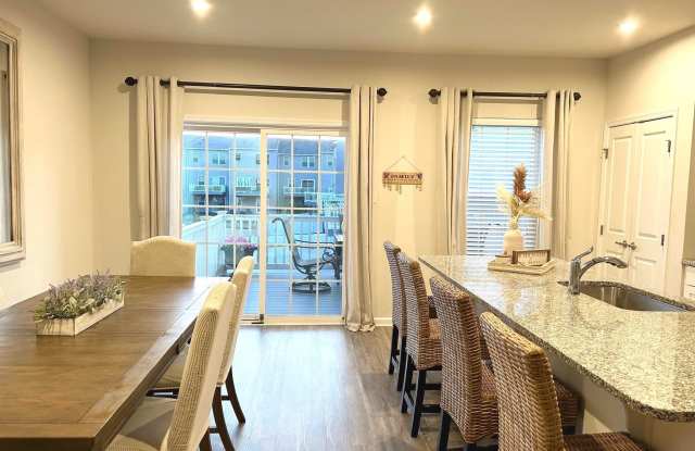 Photo of 304 PINNACLE Place