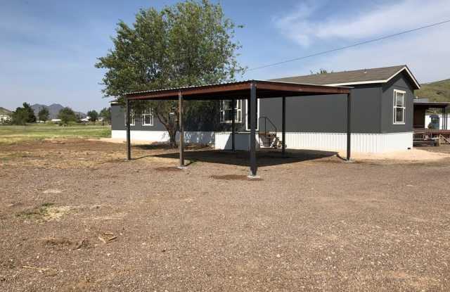 2400 E Hwy 90 - 2400 E Highway 90, Brewster County, TX 79830