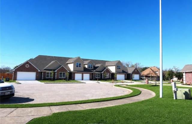 2000 Reagan Court