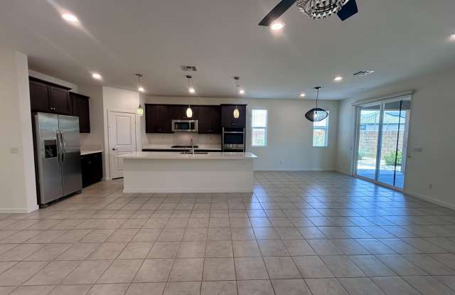 40082 Catania Court