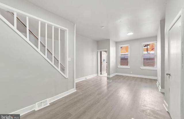 2310 N COLORADO STREET